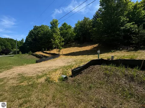 Unit 6 E Hoxie Road, Cedar, MI 49621 photo 10