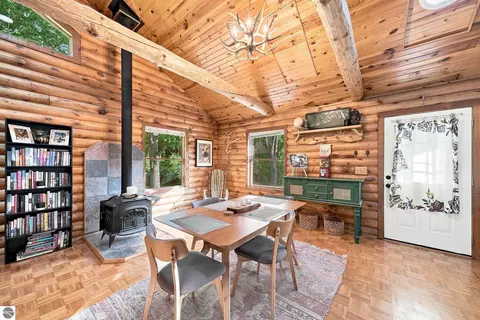 Dining - 2085 E Mannsiding Rd, Harrison, MI 48625 photo 2 of 3