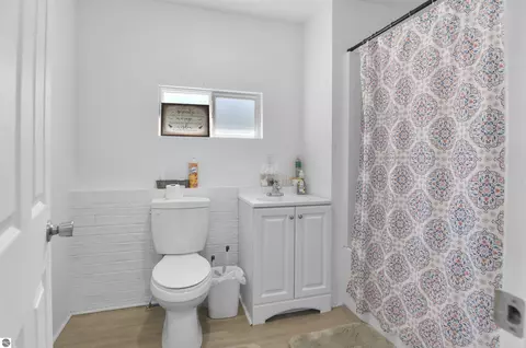 Bath - 5447 76th St, Baldwin, MI 49304 photo 1 of 1