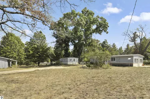 Exterior - 5447 76th St, Baldwin, MI 49304 photo 6 of 15