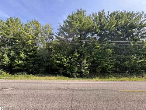 1205 S Garfield Rd, Traverse City, MI 49696