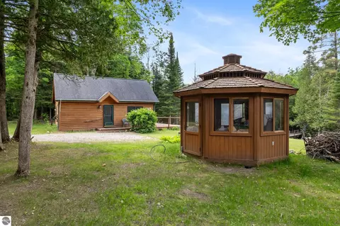 Exterior - 1133 W Thumb Lake Rd, Vanderbilt, MI 49795 photo 15 of 16