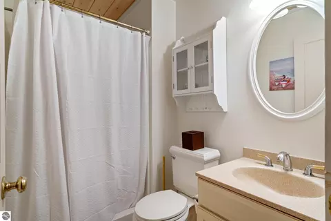 Bath - 1133 W Thumb Lake Rd, Vanderbilt, MI 49795 photo 1 of 2