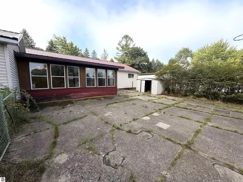 Exterior - 9526 W Monroe, Elwell, MI 48832 photo 7 of 13