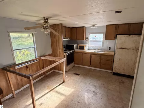 Kitchen - 9526 W Monroe, Elwell, MI 48832 photo 4 of 4