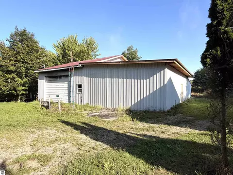 Exterior - 9526 W Monroe, Elwell, MI 48832 photo 10 of 13