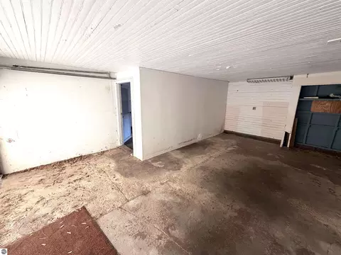 Other - 9526 W Monroe, Elwell, MI 48832 photo 9 of 14