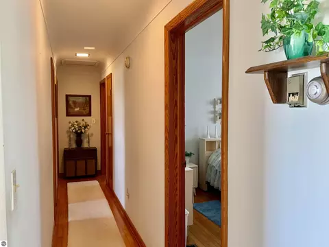 Entry Way - 3509 E Saint Charles Rd, Ithaca, MI 48847 photo 1 of 1