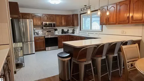 Kitchen - 600 E Orch, Standish, MI 48658 photo 1 of 4