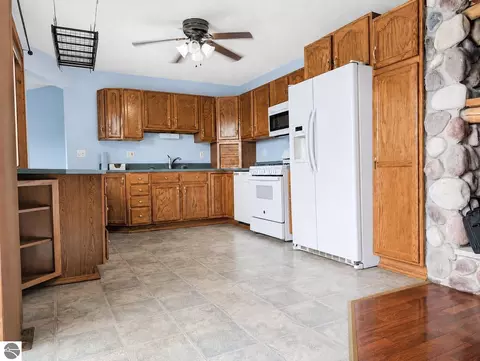 Kitchen - 3185 Miller Dr, Sears, MI 49679 photo 2 of 2