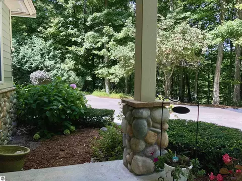 Exterior - 6788 E Hoxie Rd, Cedar, MI 49621 photo 6 of 17