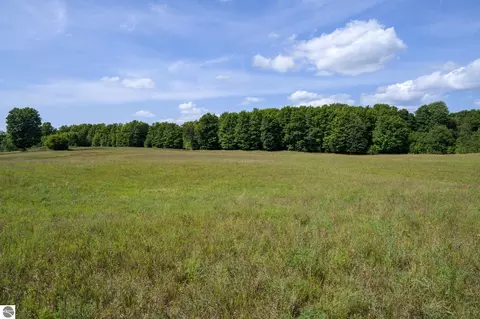 V/l E Center Road, Kingsley, MI 49649