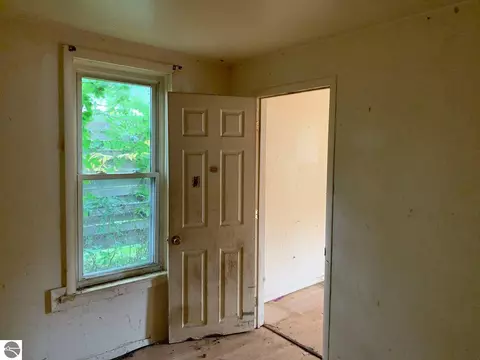 Bedroom - 293 Birch St, Harrison, MI 48625 photo 1 of 4
