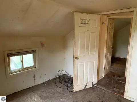 Bedroom - 293 Birch St, Harrison, MI 48625 photo 4 of 4