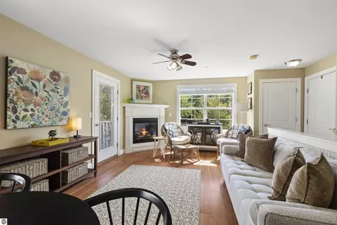 701 E State St # D, Traverse City, MI 49686