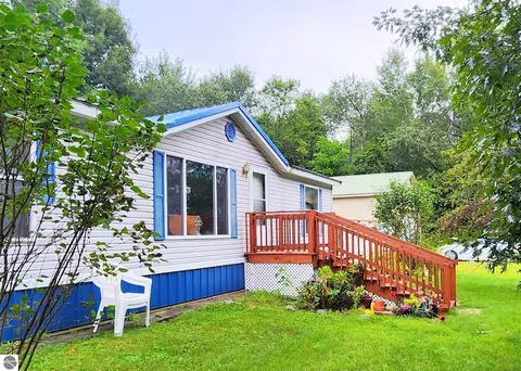 1627 W Intermediate Lk, Central Lake, MI 49622
