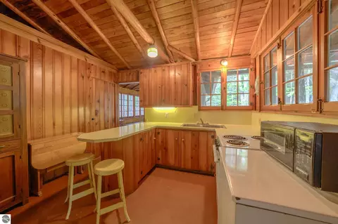 Kitchen - 276 E Traverse Lake Rd, Cedar, MI 49621 photo 2 of 4