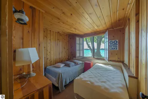Bedroom - 276 E Traverse Lake Rd, Cedar, MI 49621 photo 5 of 6