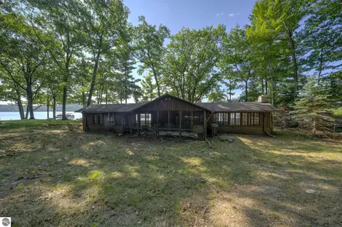 Exterior - 276 E Traverse Lake Rd, Cedar, MI 49621 photo 2 of 22