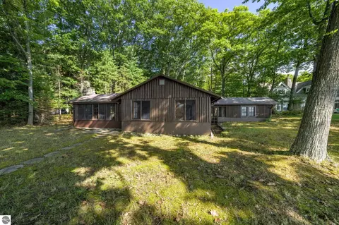Exterior - 276 E Traverse Lake Rd, Cedar, MI 49621 photo 8 of 22