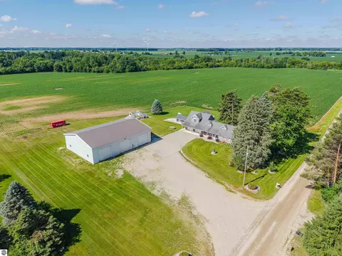 View/Area - 9644 E Deerfield Rd, Shepherd, MI 48883 photo 13 of 13