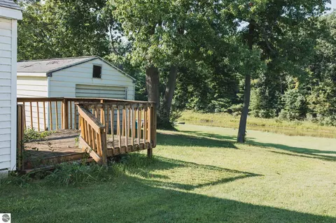 Exterior - 1041 Radov Rd, Gladwin, MI 48624 photo 17 of 19