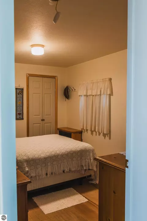 Bedroom - 1041 Radov Rd, Gladwin, MI 48624 photo 1 of 3
