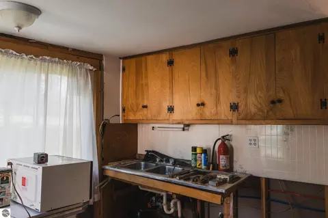 Kitchen - 1041 Radov Rd, Gladwin, MI 48624 photo 3 of 3