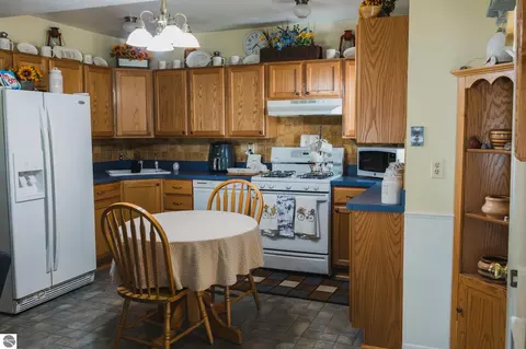 Kitchen - 1041 Radov Rd, Gladwin, MI 48624 photo 1 of 3