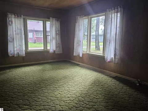 Living - 2937 Sagato Trl, Lupton, MI 48635 photo 1 of 1