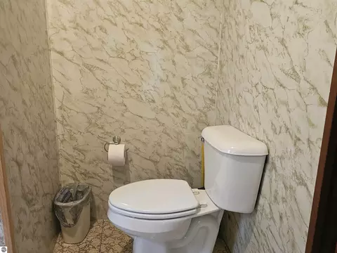 Bath - 2937 Sagato Trl, Lupton, MI 48635 photo 2 of 3
