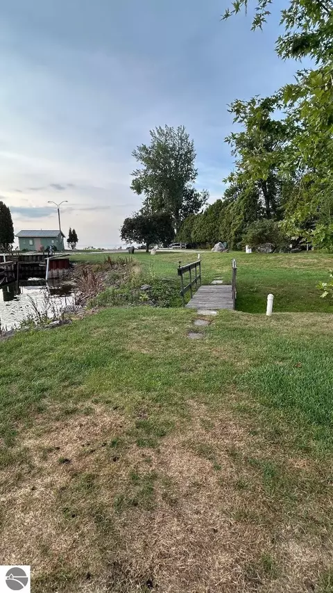 3676 E Michigan Ave, Au Gres, MI 48703 photo 3