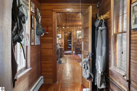 Entry Way - 3182 Twin Pine Rd, Grayling, MI 49738 photo 5 of 6