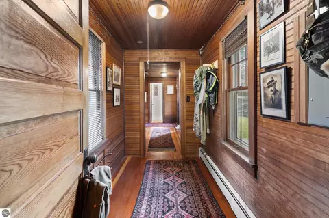 Entry Way - 3182 Twin Pine Rd, Grayling, MI 49738 photo 4 of 6