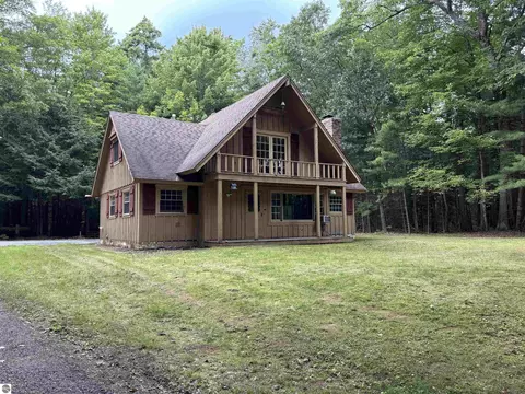 821 N Huron, East Tawas, MI 48730