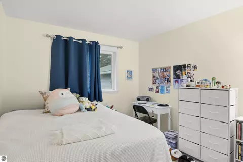 Bedroom - 1922 E Darga Rd, Cedar, MI 49621 photo 1 of 5