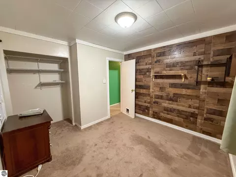 Bedroom - 116 Hilltop Dr, Roscommon, MI 48653 photo 3 of 4