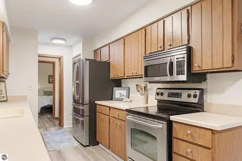 Kitchen - 10076 Harmony Dr, Interlochen, MI 49643 photo 3 of 3
