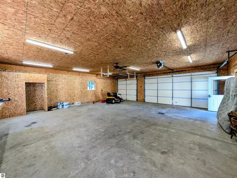 Other - 903 W Deer Rd, Gladwin, MI 48624 photo 6 of 9