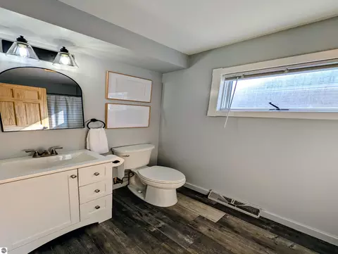Bath - 903 W Deer Rd, Gladwin, MI 48624 photo 1 of 2