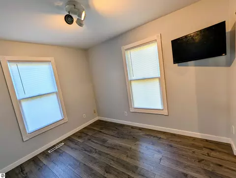Bedroom - 903 W Deer Rd, Gladwin, MI 48624 photo 3 of 3