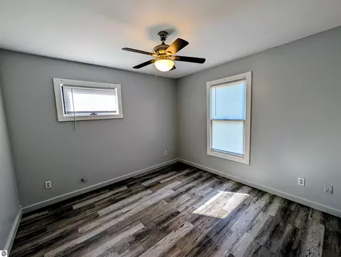 Bedroom - 903 W Deer Rd, Gladwin, MI 48624 photo 2 of 3