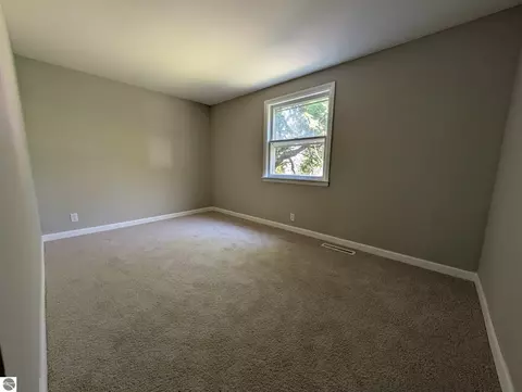 Bedroom - 420 N Maple St, Ithaca, MI 48847 photo 1 of 13