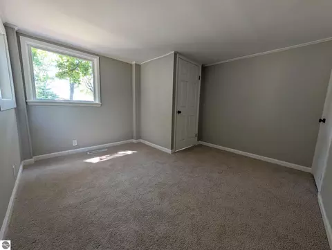 Bedroom - 420 N Maple St, Ithaca, MI 48847 photo 5 of 13