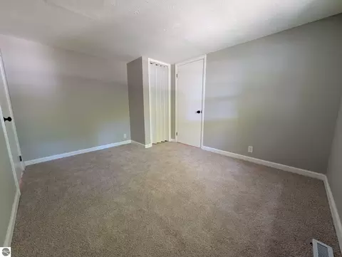 Bedroom - 420 N Maple St, Ithaca, MI 48847 photo 3 of 13