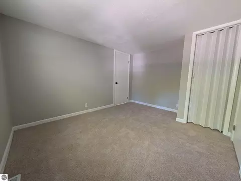 Bedroom - 420 N Maple St, Ithaca, MI 48847 photo 2 of 13