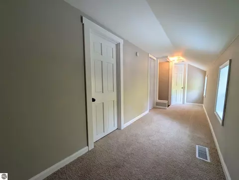 Entry Way - 420 N Maple St, Ithaca, MI 48847 photo 2 of 2