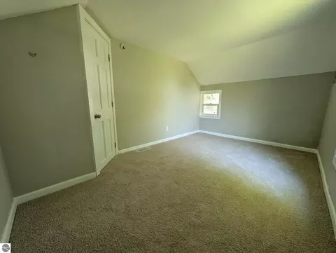 Bedroom - 420 N Maple St, Ithaca, MI 48847 photo 6 of 13