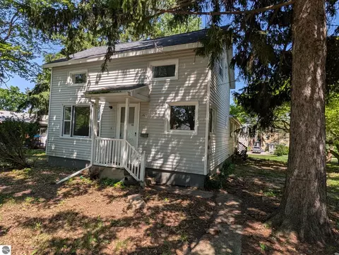 Other - 420 N Maple St, Ithaca, MI 48847 photo 2 of 8
