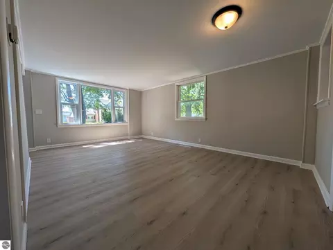 Living - 420 N Maple St, Ithaca, MI 48847 photo 2 of 2